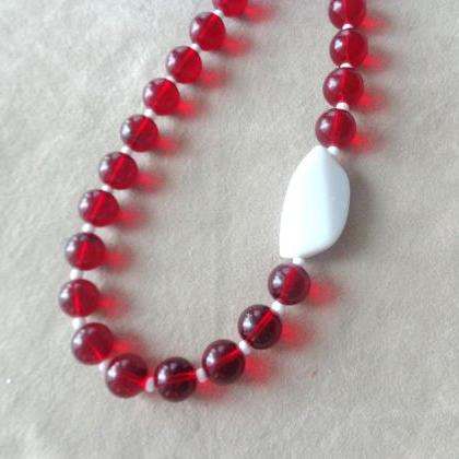 Red Wine Necklace,short Beaded Necklace,dark Red..