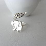 Silver elephant ring with a leaf wrap ring