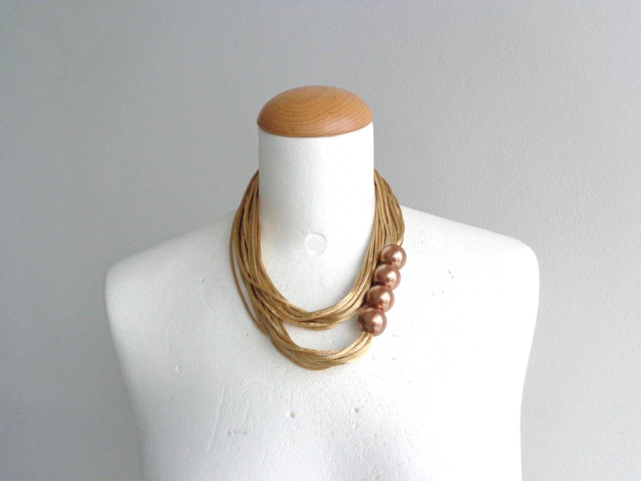 Beige Gold Pearl Necklace