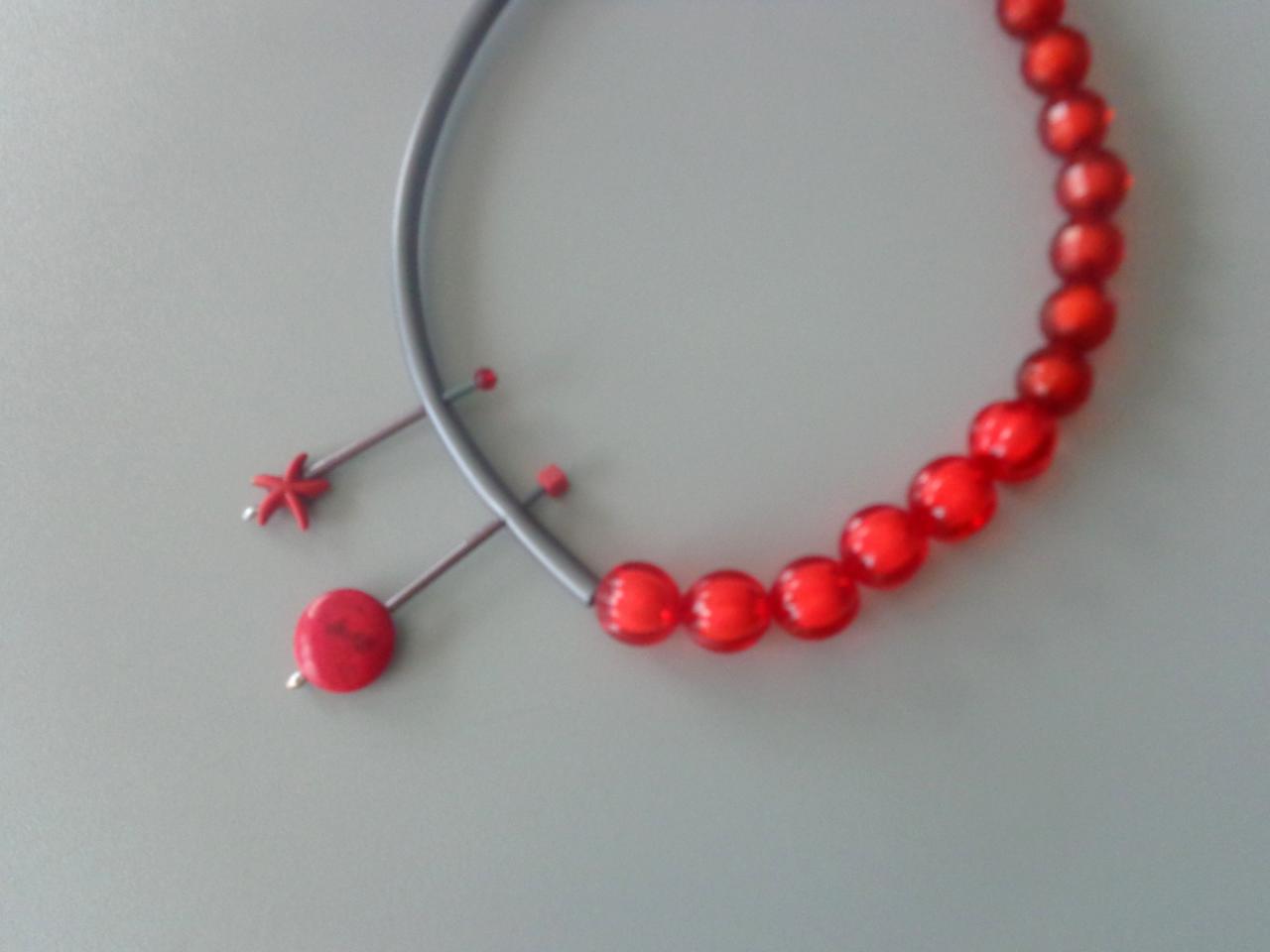 Red Rubber Asymmetric Tube Statement Necklace Starfish