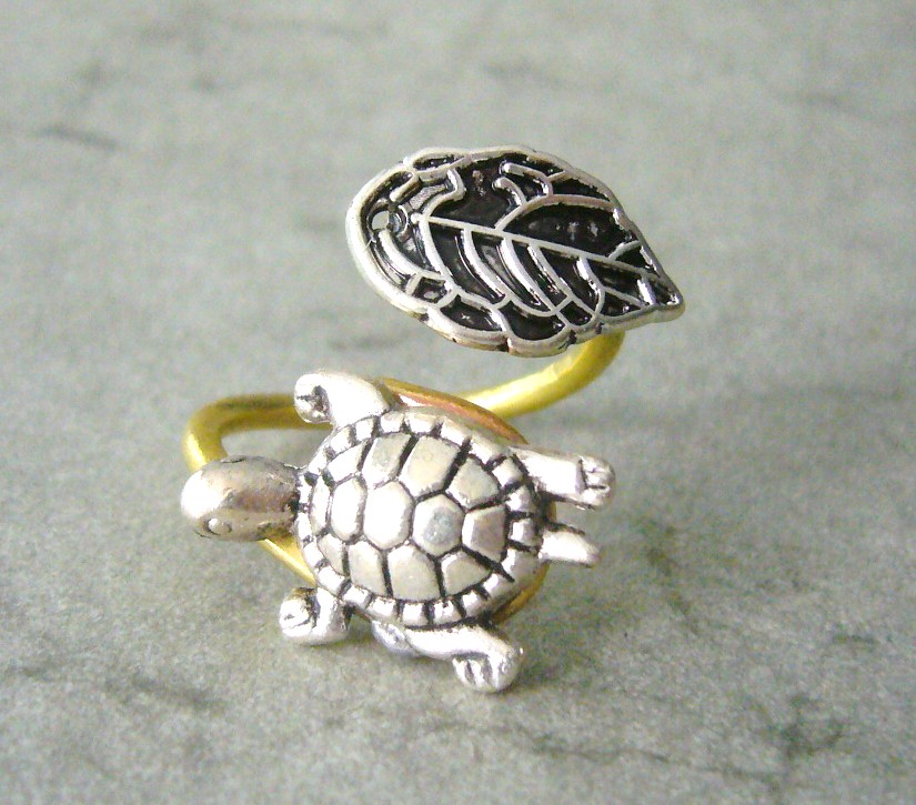 Turtle Wrap Ring With A Leaf, Adjustable Ring, Animal Ring